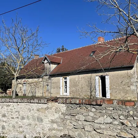 Calme Et Lumineux Dans Propriété De Caractère Avec Piscine - Fr-1-489-557