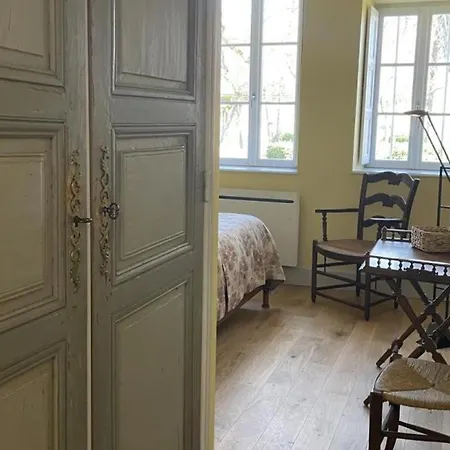 Landhaus Familial Avec Piscine Partagee Et Jardin Tranquille