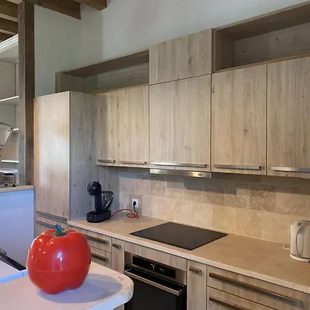 Сasa de vacaciones Calme Et Lumineux Dans Propriété De Caractère Avec Piscine - Fr-1-489-557